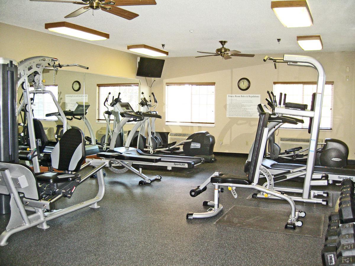 Savanna Inn & Suites Luaran gambar